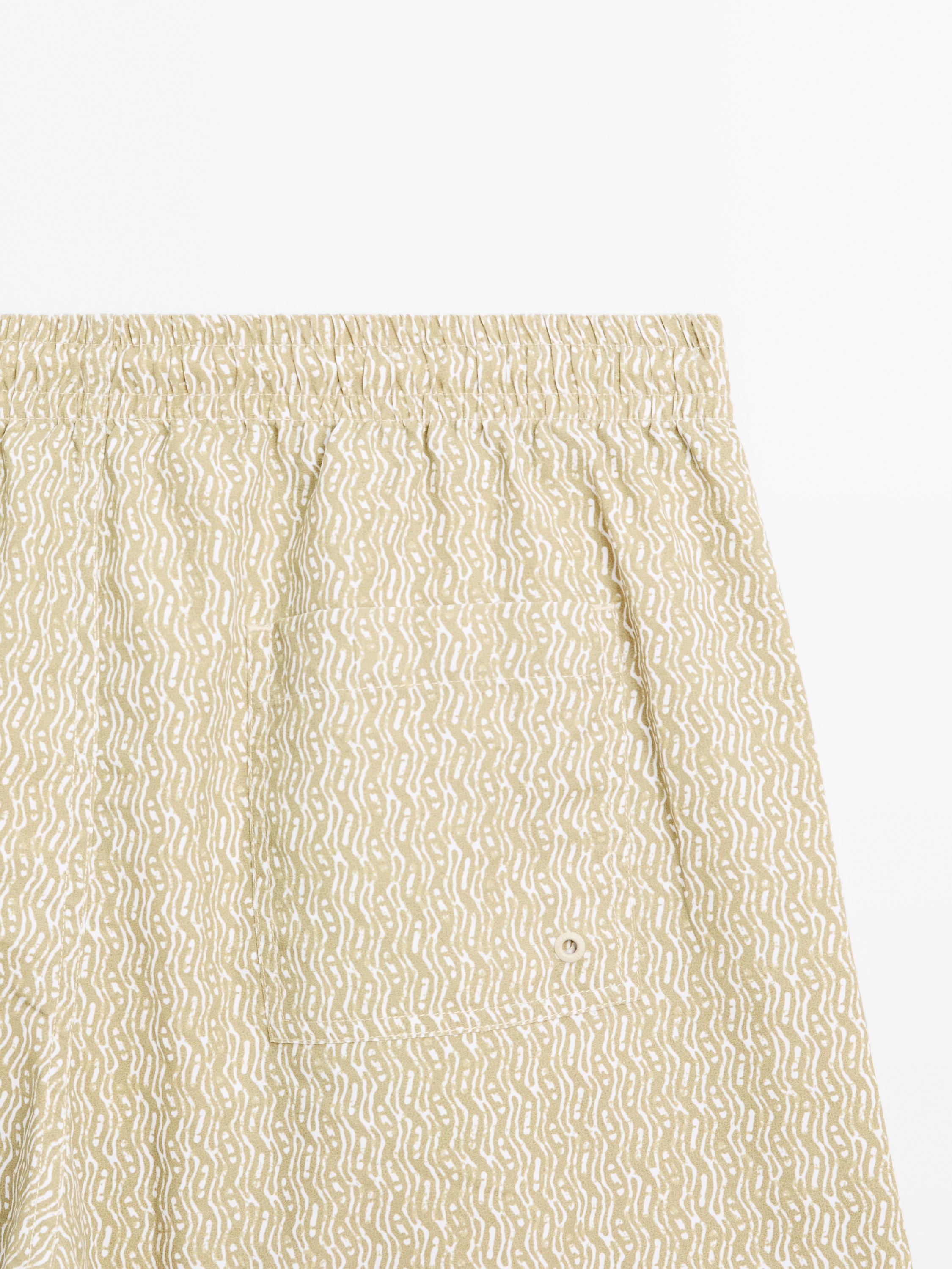 Printed swimming trunks